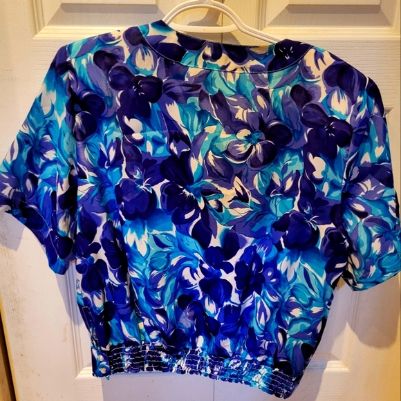 Vintage blouse, size 14 - Picture 2 of 3